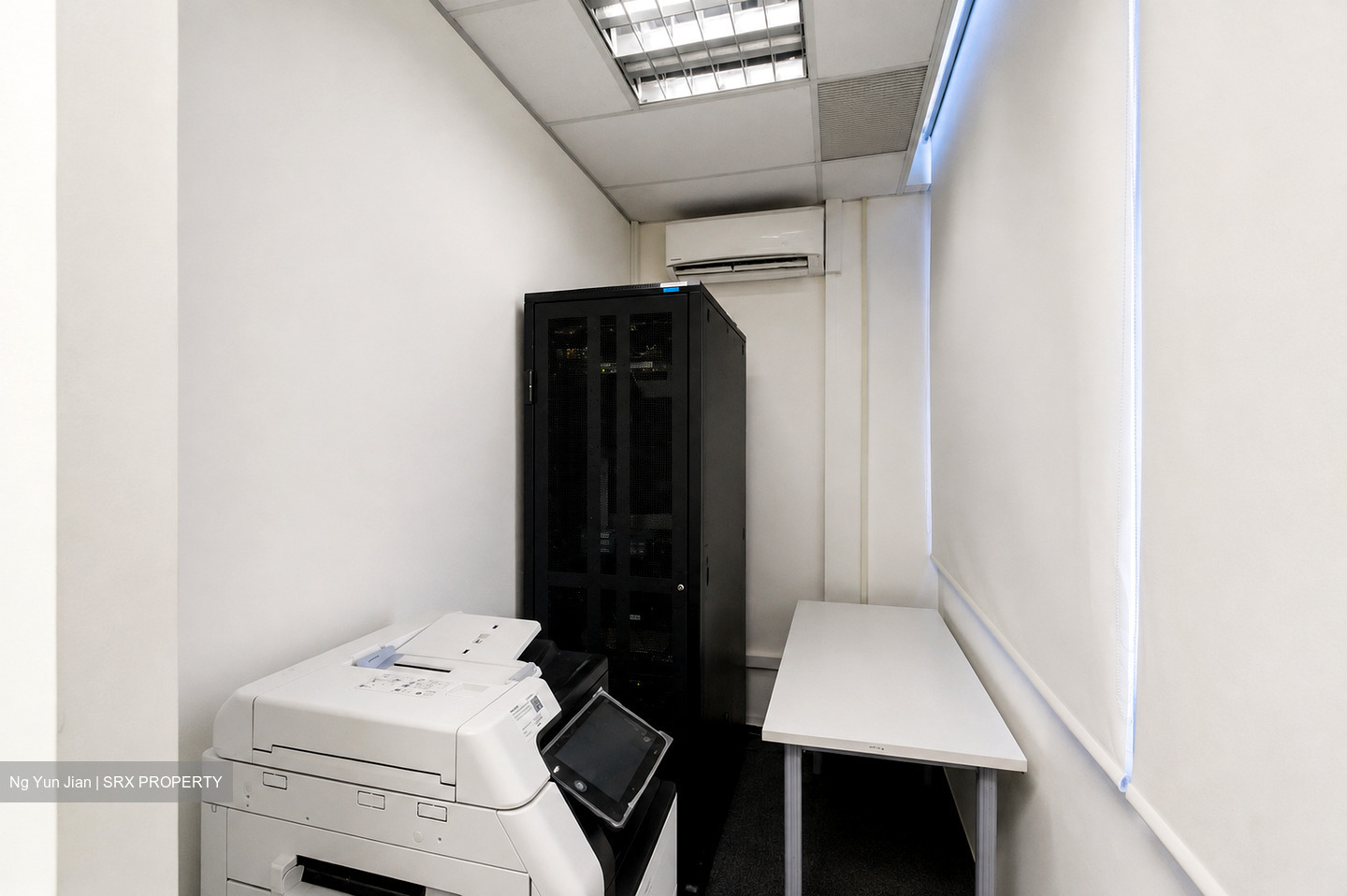Tradehub 21 (D22), Office #612482611